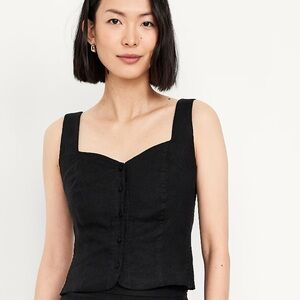 Snow day sale ❄️ Old Navy Black Linen Button-Down Vest Top